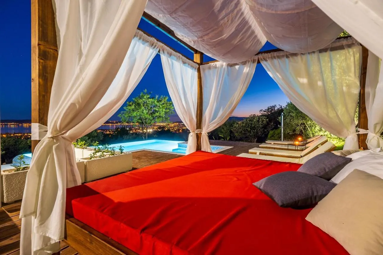 Dalmatian Oasis Luxury Villa Kastela