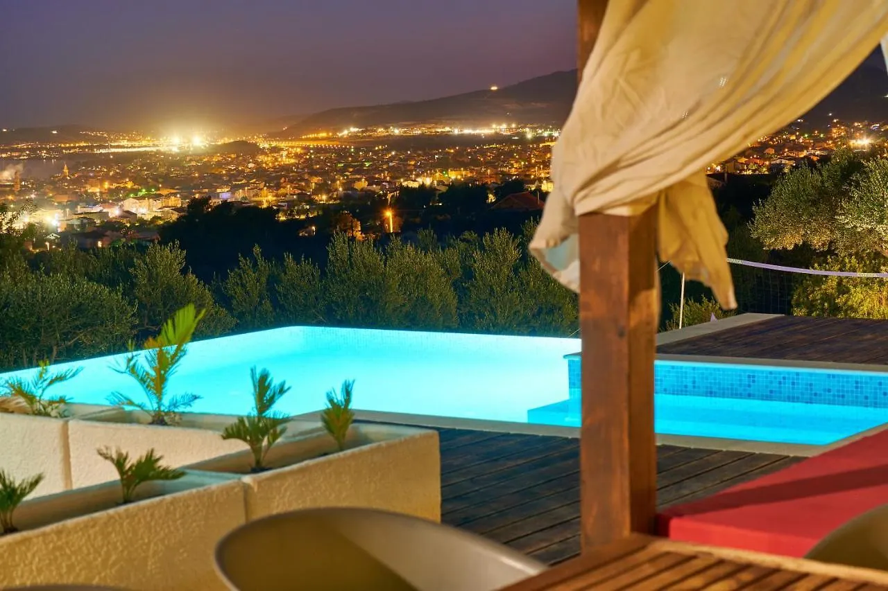 Dalmatian Oasis Luxury Villa Kastela Croatia