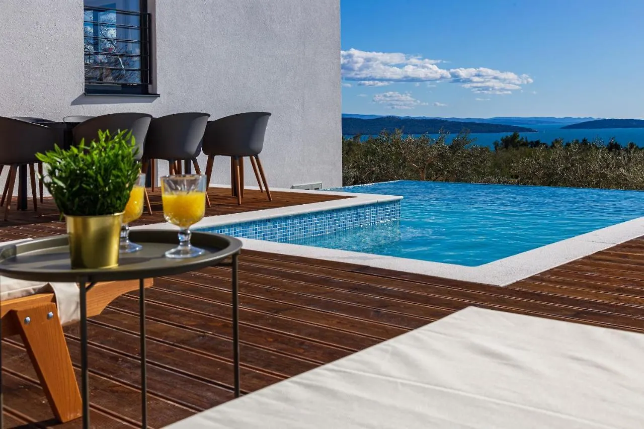 Dalmatian Oasis Luxury Villa Kastela Croatia