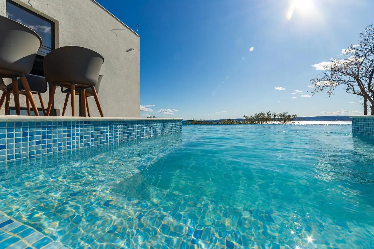 Dalmatian Oasis Luxury Villa Kastela