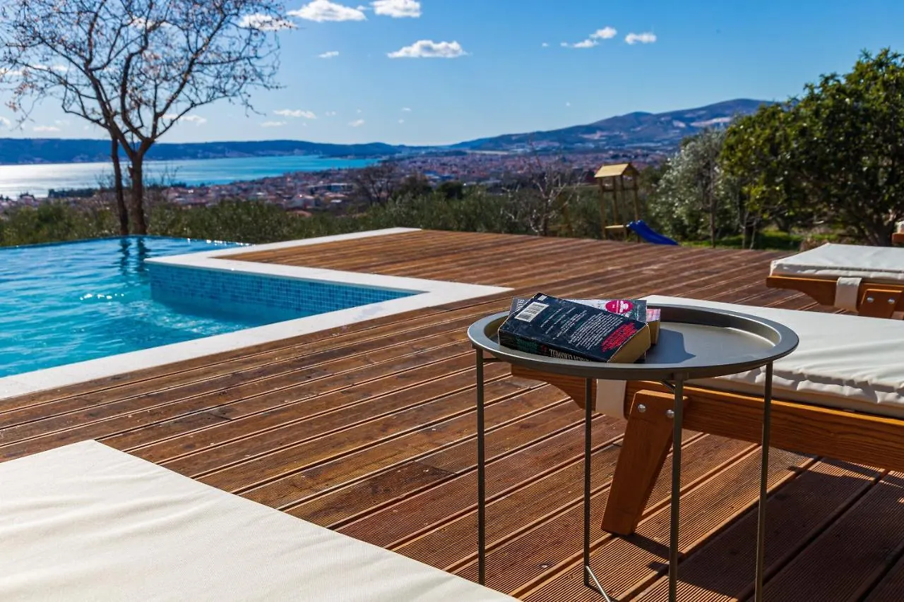 Dalmatian Oasis Luxury Villa Kastela 0*,  Croatia