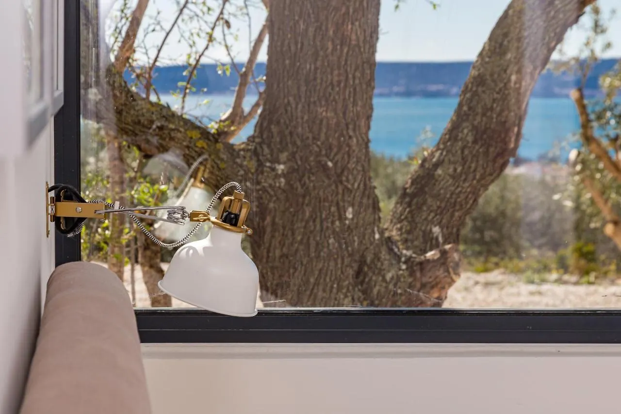 Dalmatian Oasis Luxury Villa Kastela