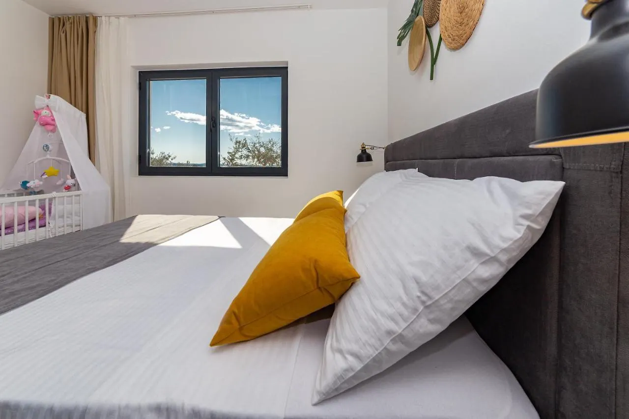 Dalmatian Oasis Luxury Villa Kastela 0*,  Croatia