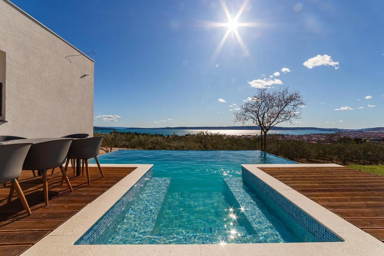 Dalmatian Oasis Luxury Villa Kastela