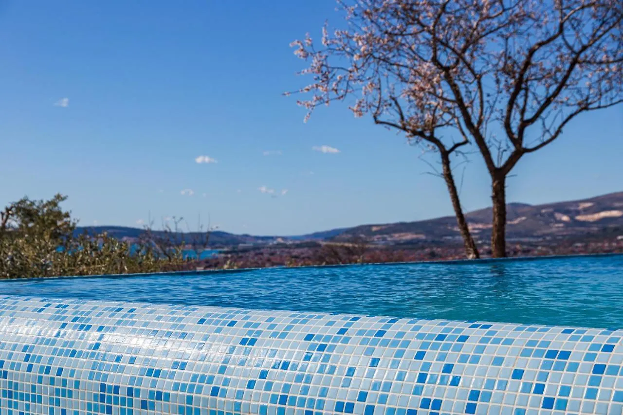 Dalmatian Oasis Luxury Villa Kastela